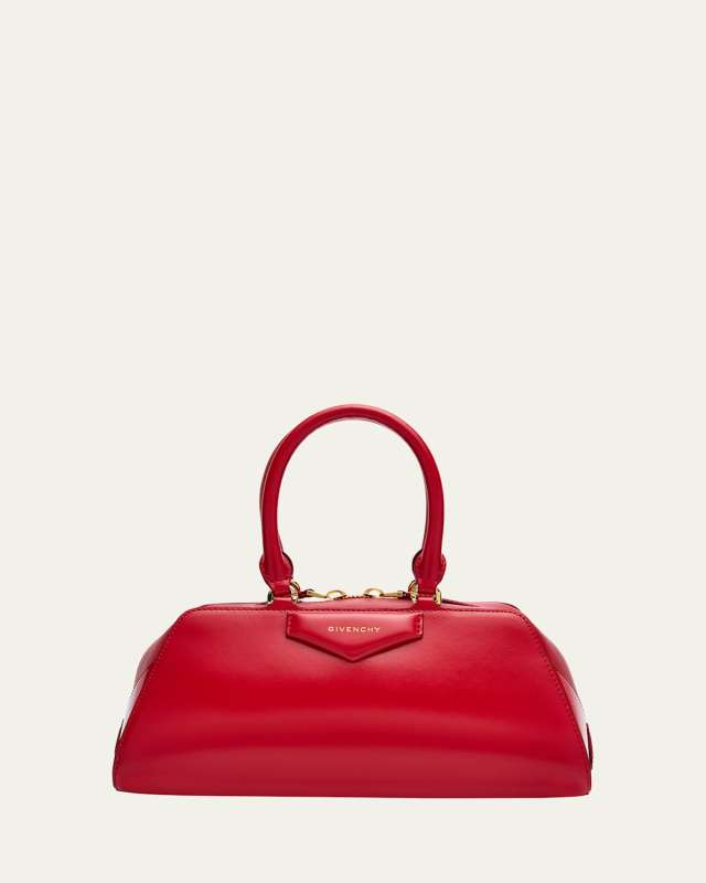 Antigona Small Top-Handle Bag in Leather